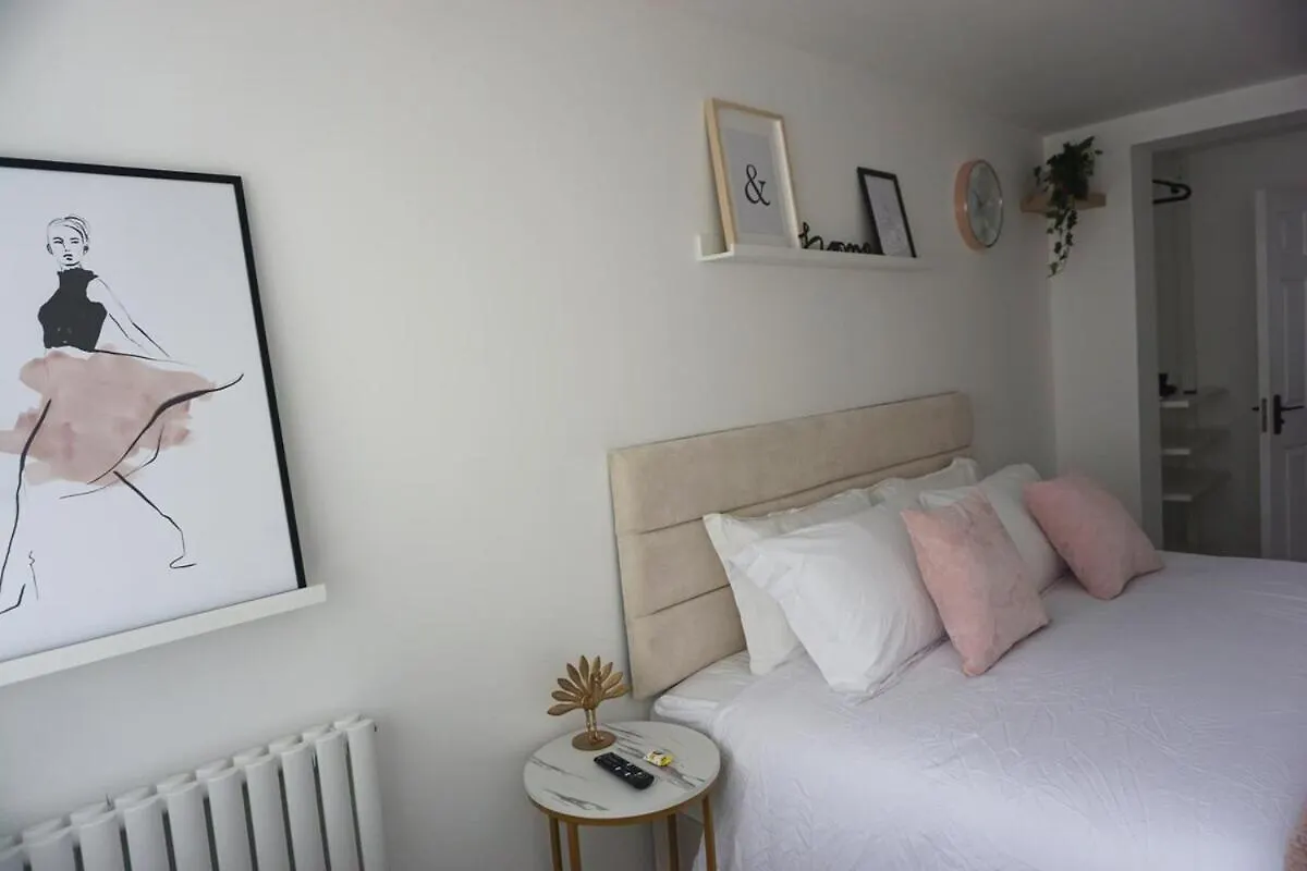 Amica Guesthouse Belfast