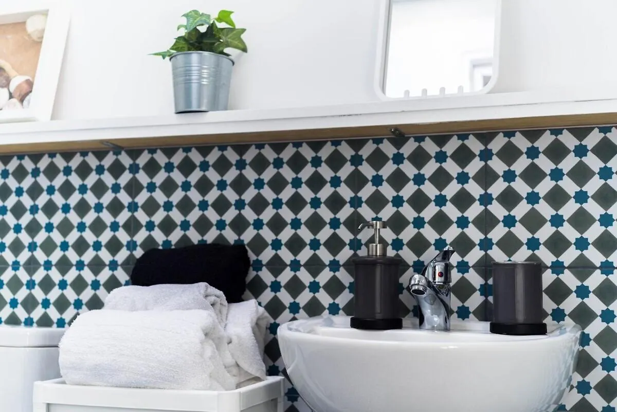 Amica Guesthouse Belfast Guest house